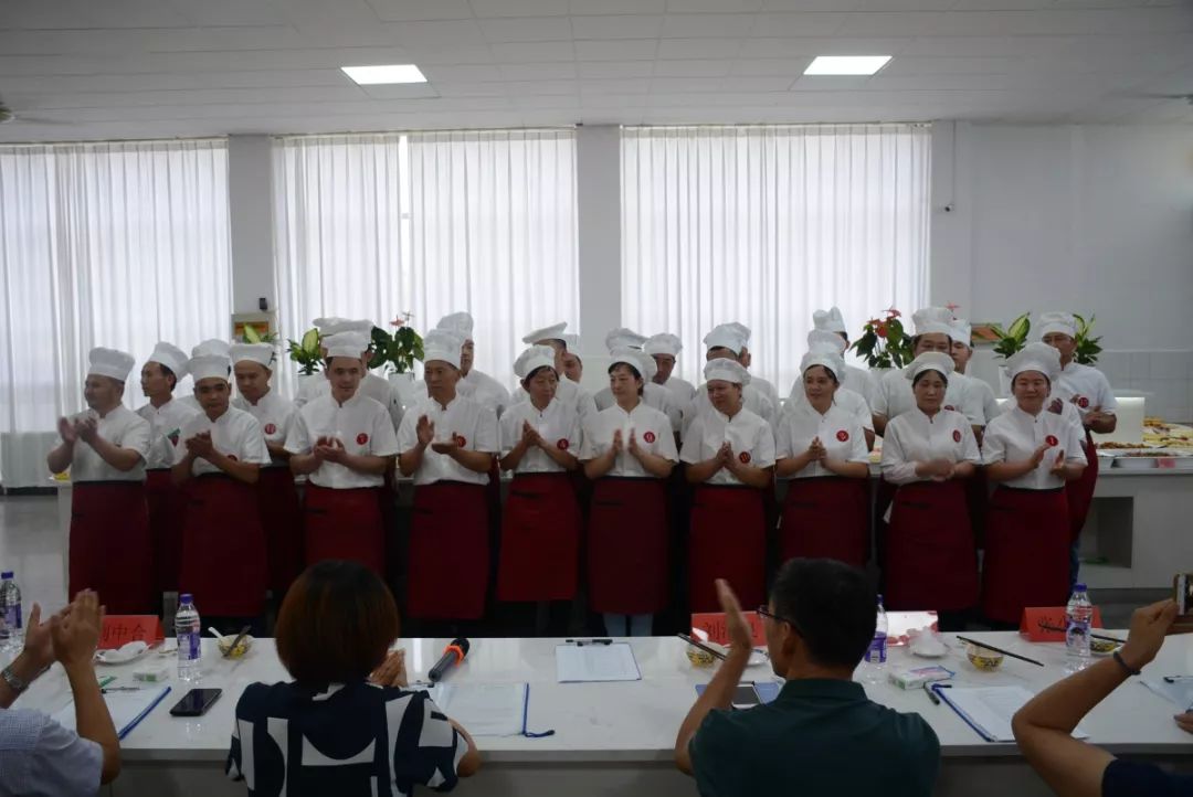 广州厨师培训烹饪学校_厨师培训广州中心在哪里_广州厨师培训中心