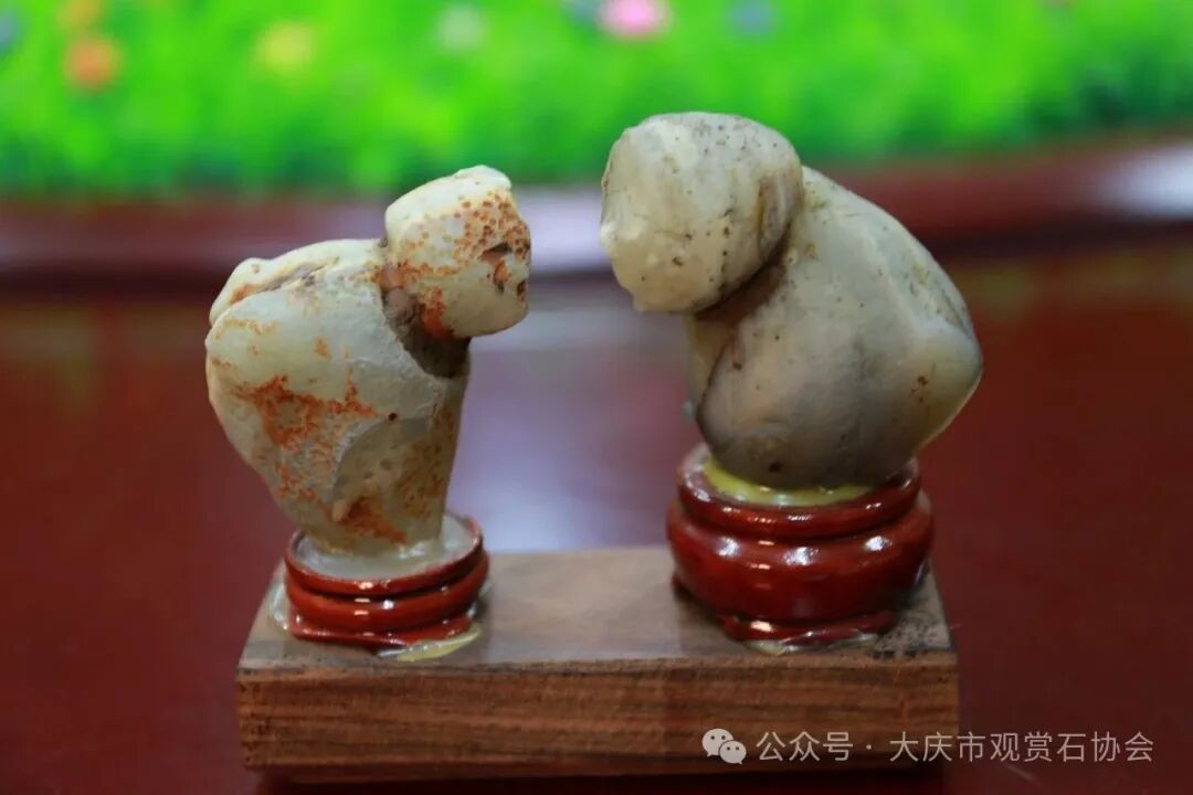 请输入内容主题