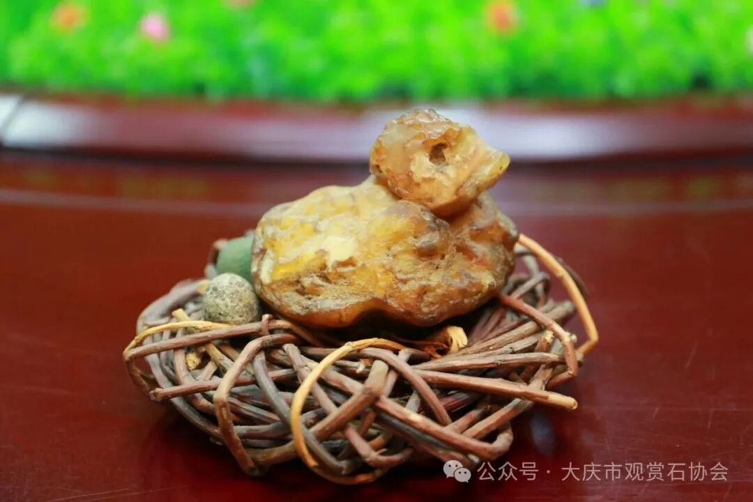 请输入内容主题