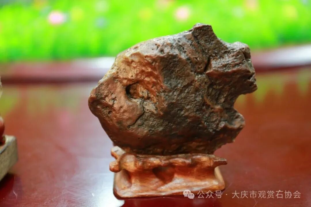 请输入内容主题