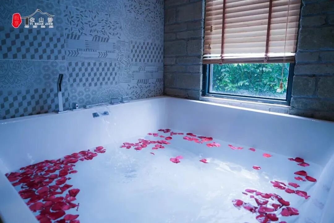 旅游达人私藏的绝美日落小众打卡地！还能夜观星空，看相公山日出，这份攻略拿好