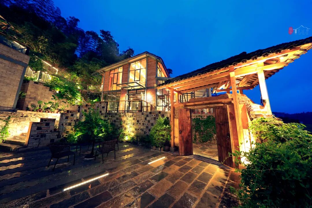 旅游达人私藏的绝美日落小众打卡地！还能夜观星空，看相公山日出，这份攻略拿好