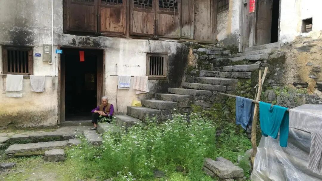 旅游达人私藏的绝美日落小众打卡地！还能夜观星空，看相公山日出，这份攻略拿好