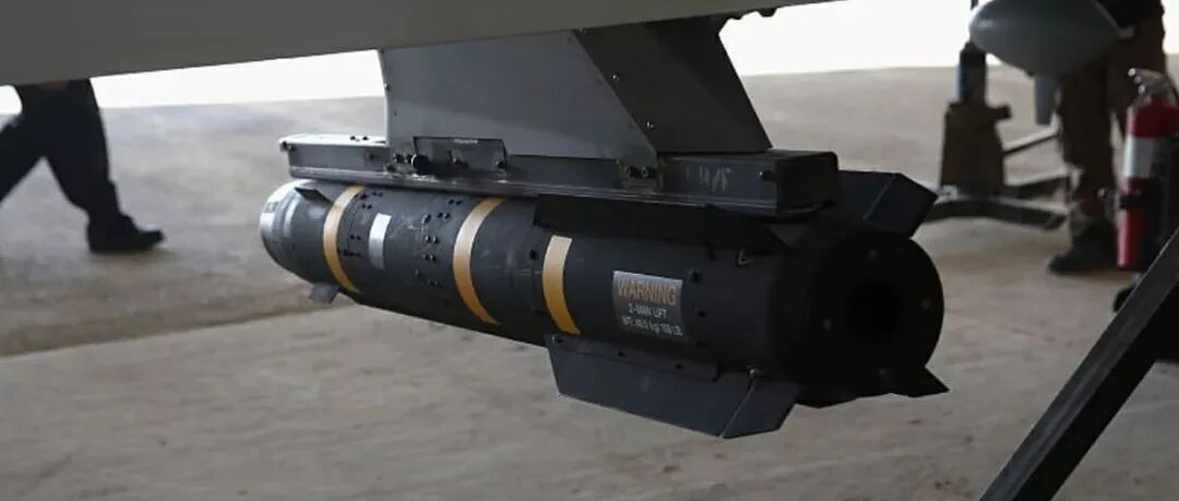 美军发明了一种不会炸的炸弹！杀人无烟无火，就是有点血腥了...