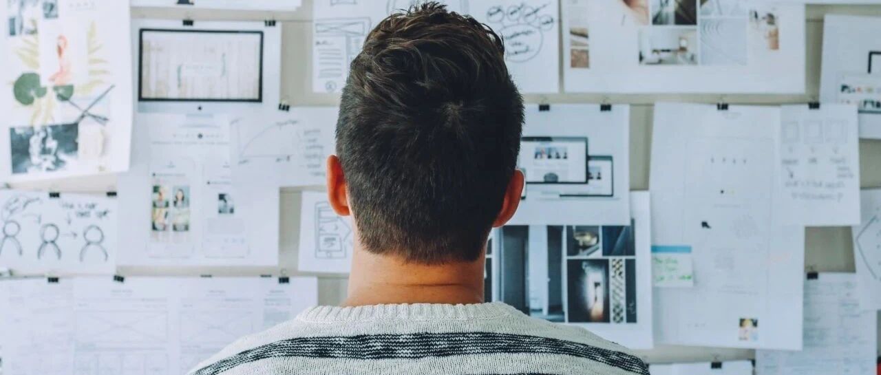 为什么这届年轻人都去考公务员了？