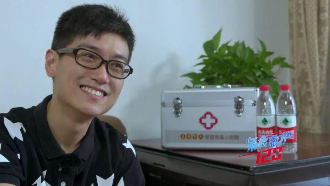 这位圈粉无数的急救男神你要pick02吗