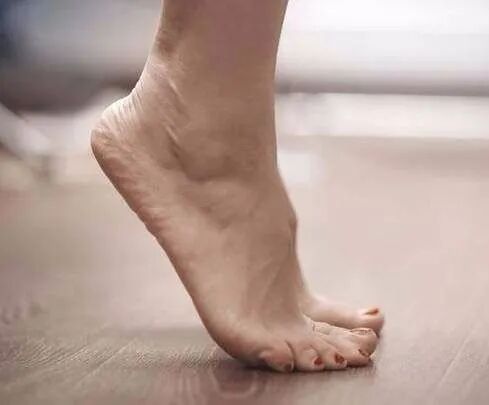 没事经常按摩脚底，坚持一段时间，身体会给你好的“回馈”(图2)