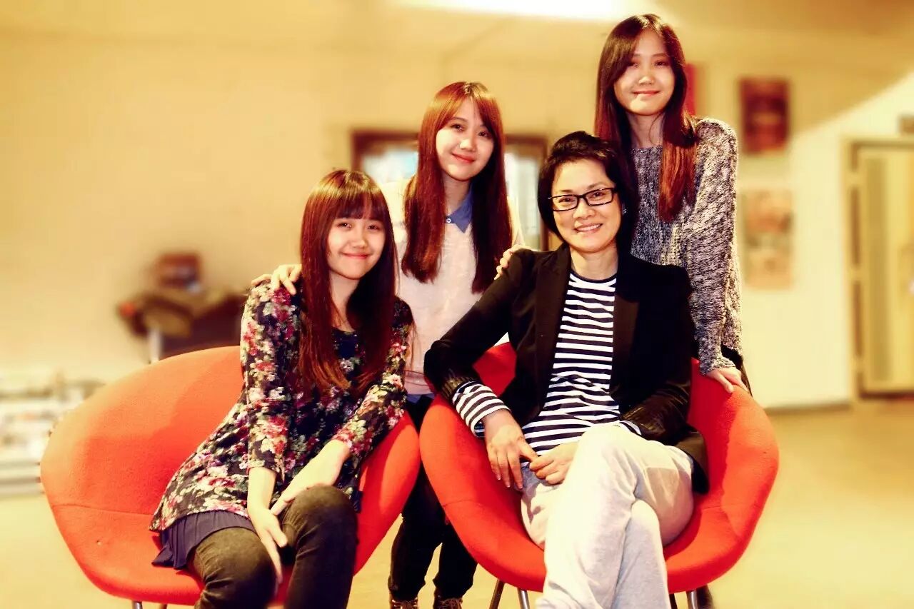 电视剧插曲《幸福慢慢来》由乐坛新锐"冰雪飞"组合创