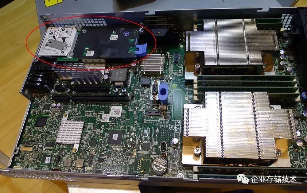 3u机箱中多了些啥?dell sc7020硬件解析