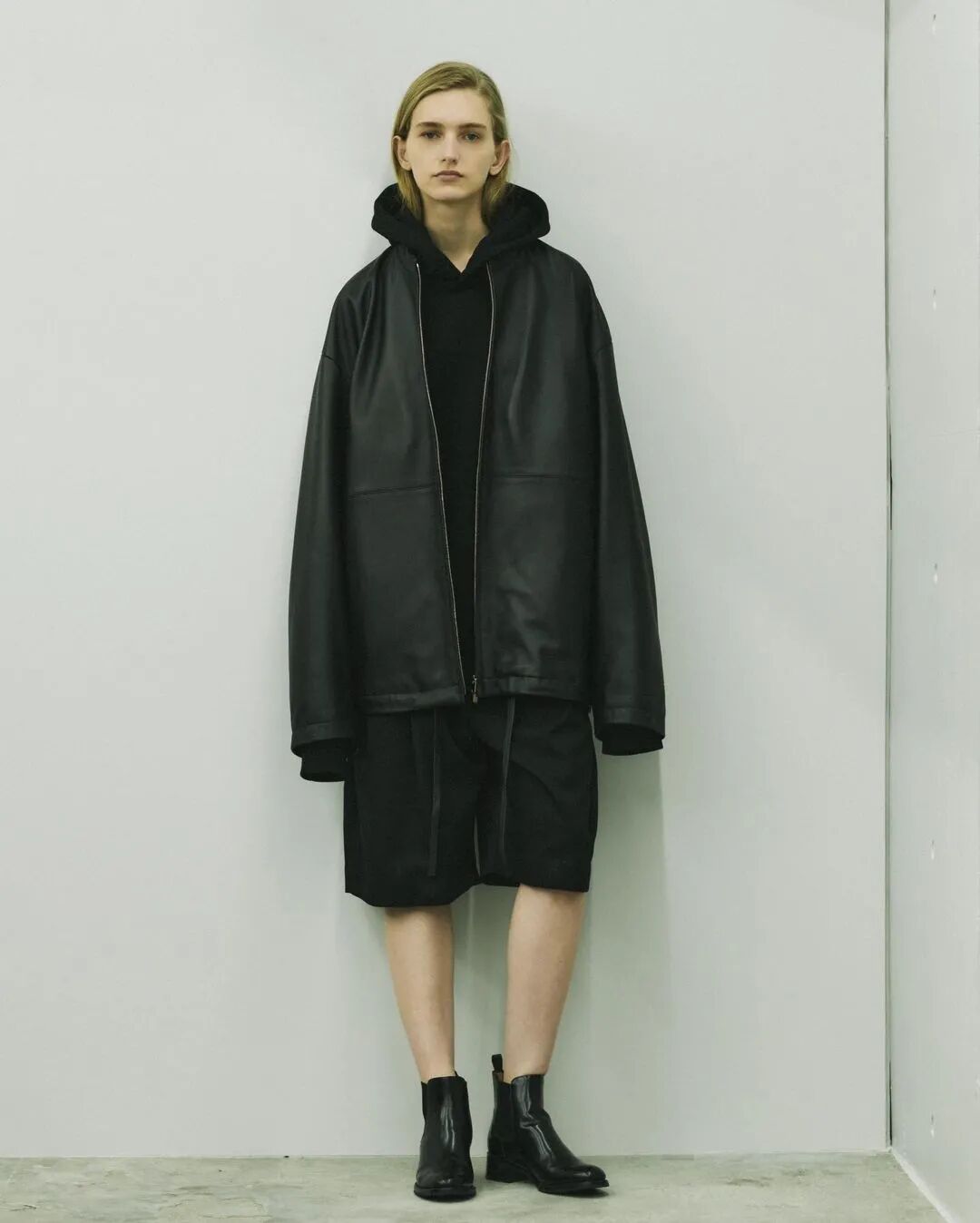 无性别穿搭的高级感被这个日本品牌玩明白了