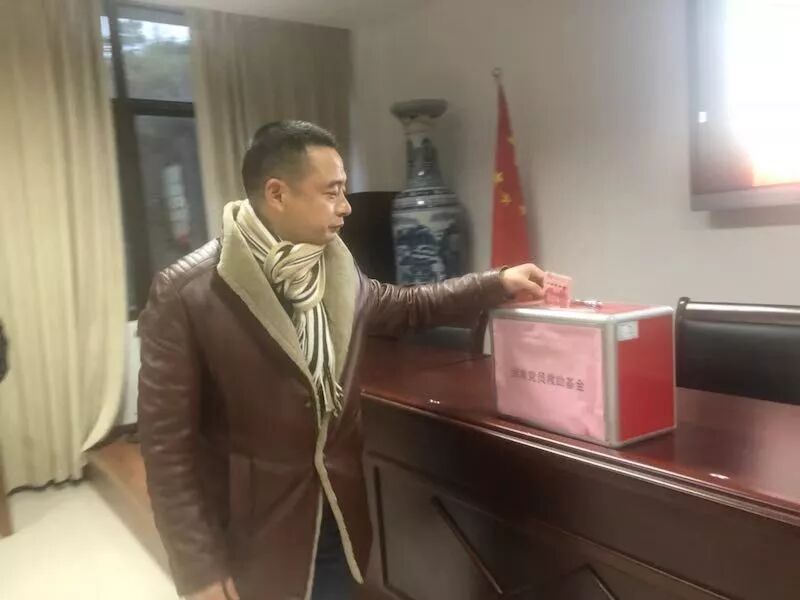 嫦娥四号奔月时 学生支部正扬帆