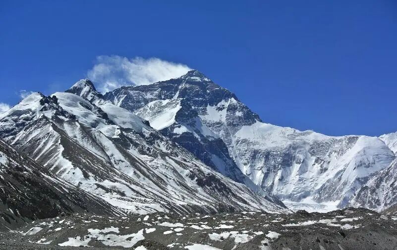 中国再量珠峰，科技的进步，实力象征！