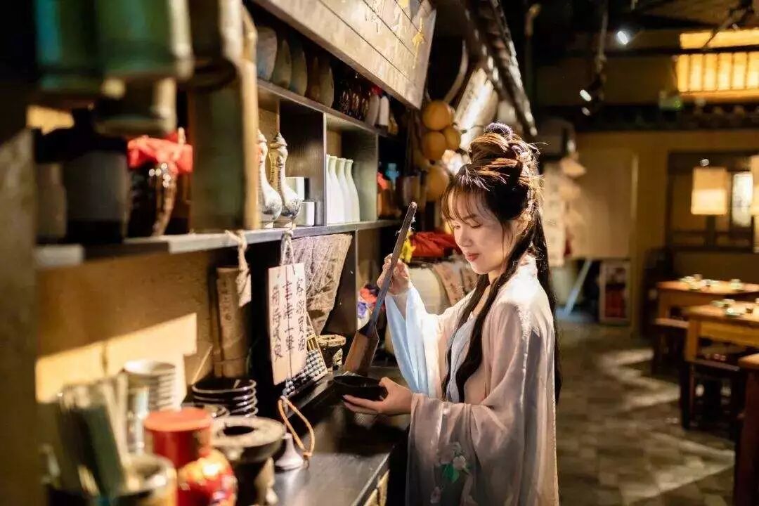 對于年輕食客，如何才能撩動他們的心呢？(圖11)