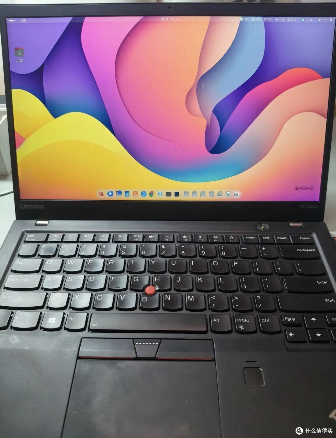 4亿台老电脑被 Win11抛弃：装 Linux 续命的中年人，正在闷声发财