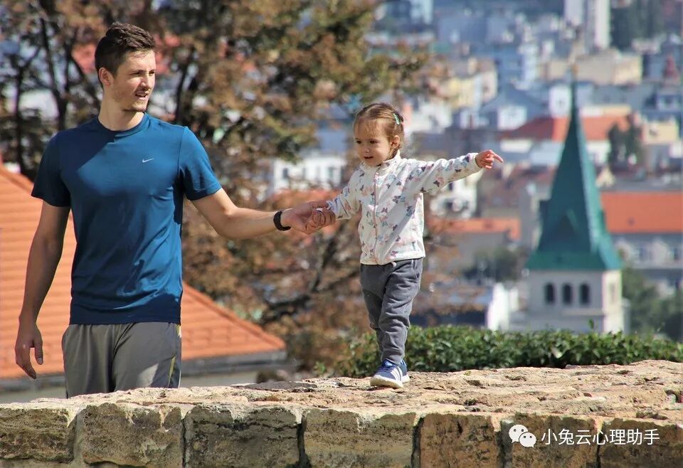 孩子的专注力可能是你破坏的！