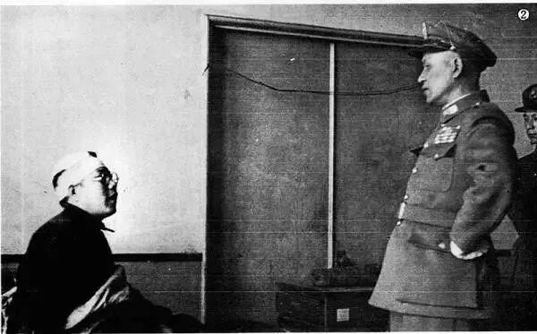 白崇禧赴医院探视受伤人员