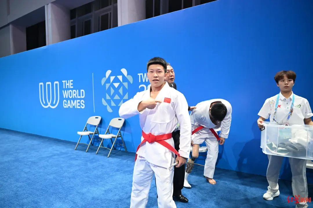 很“巴适”！运动员花式点赞成都→插图3