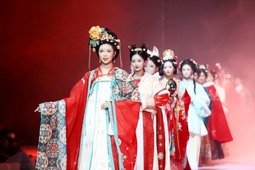 推进文商旅体深度融合 打造都市文旅活力区插图4