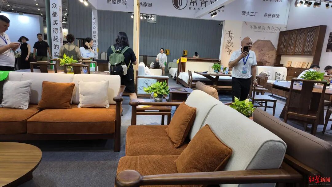 AI+家具是什么体验？走，逛成都家具展插图6