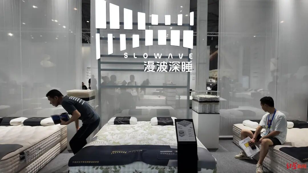 AI+家具是什么体验？走，逛成都家具展插图3