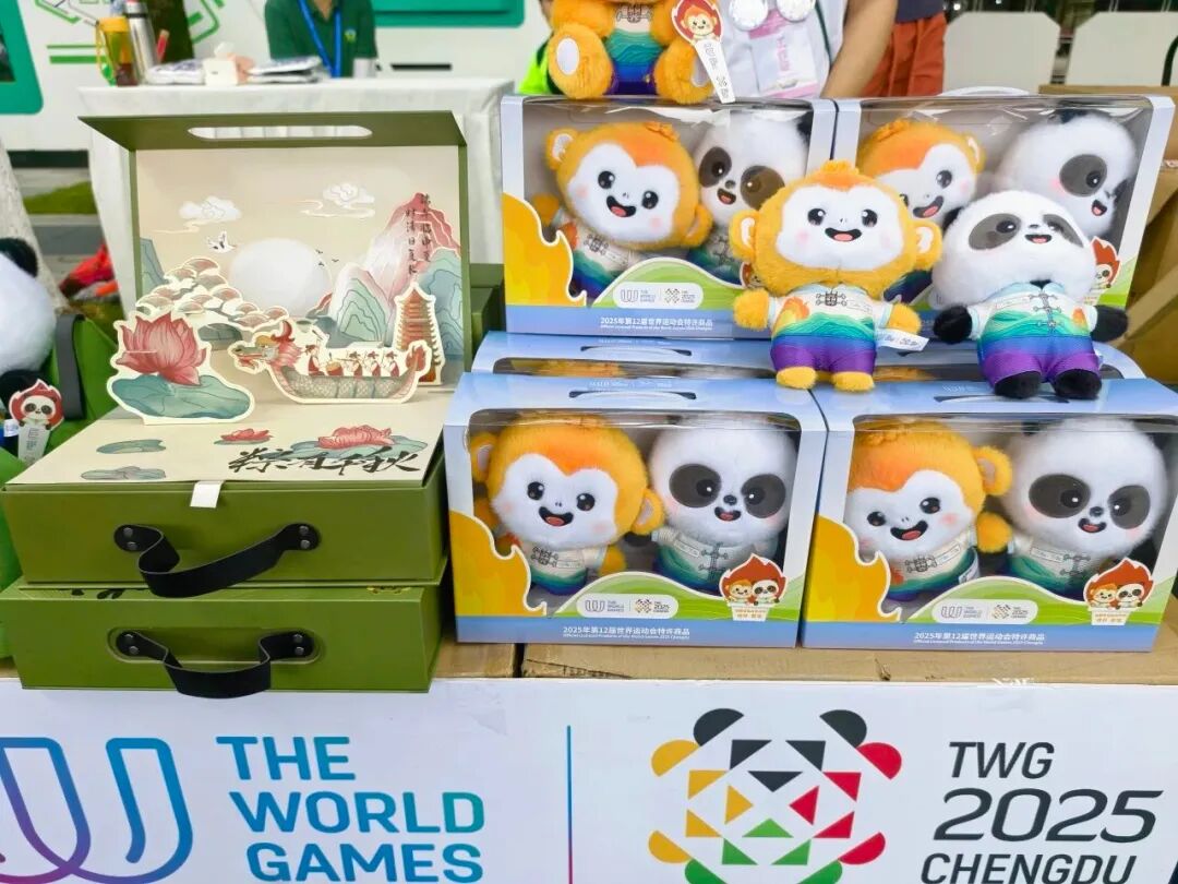 水上划划划，岸上人人人……你在现场吗？插图11