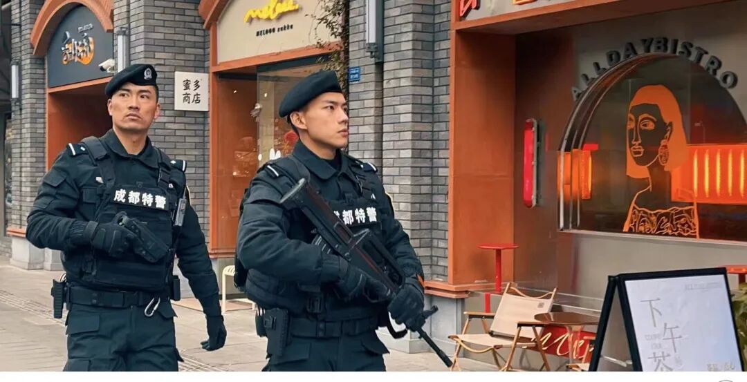 成都特警又火了 - 成都发布 - 瓦斯阅读