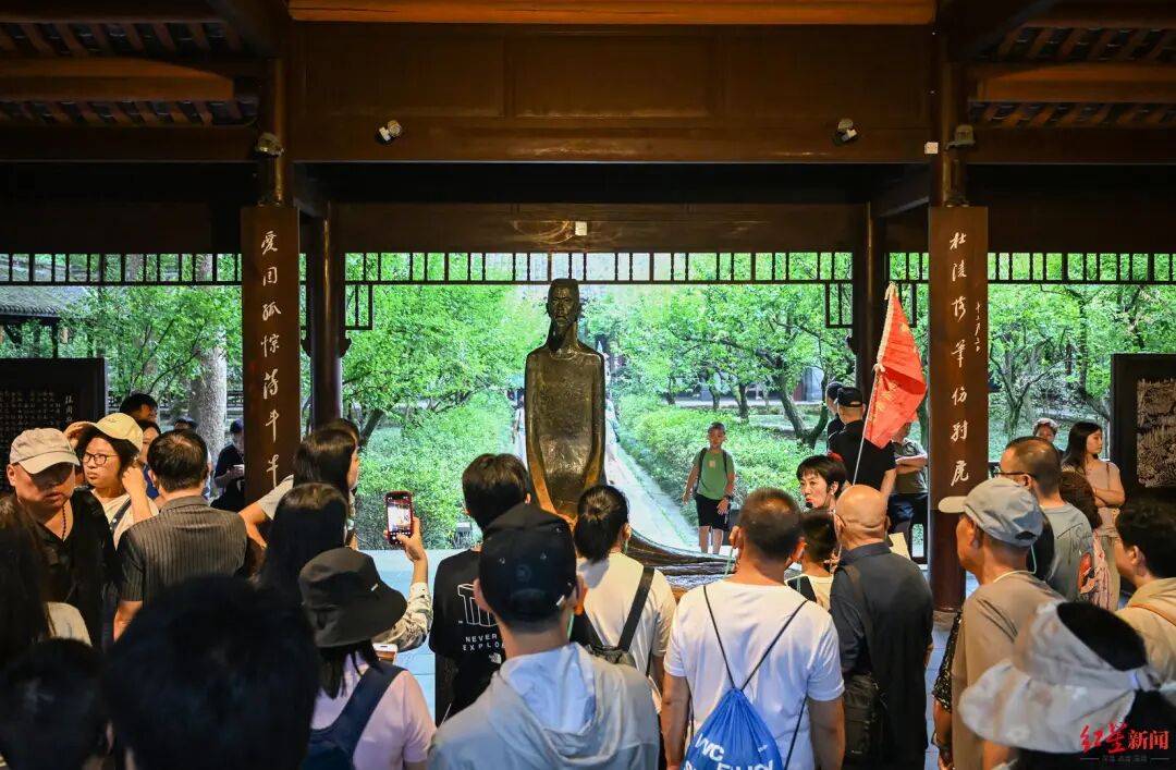 搜索热度环比增长6倍，成都世运会带火文旅消费插图1