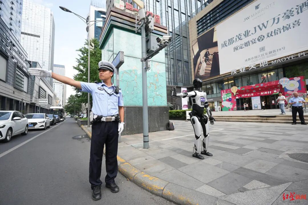 如何让机器人真正走进生活？成都来了场实景验证插图1