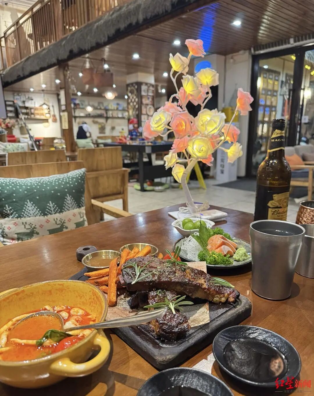 一桌难求！成都“七夕”好火热插图1