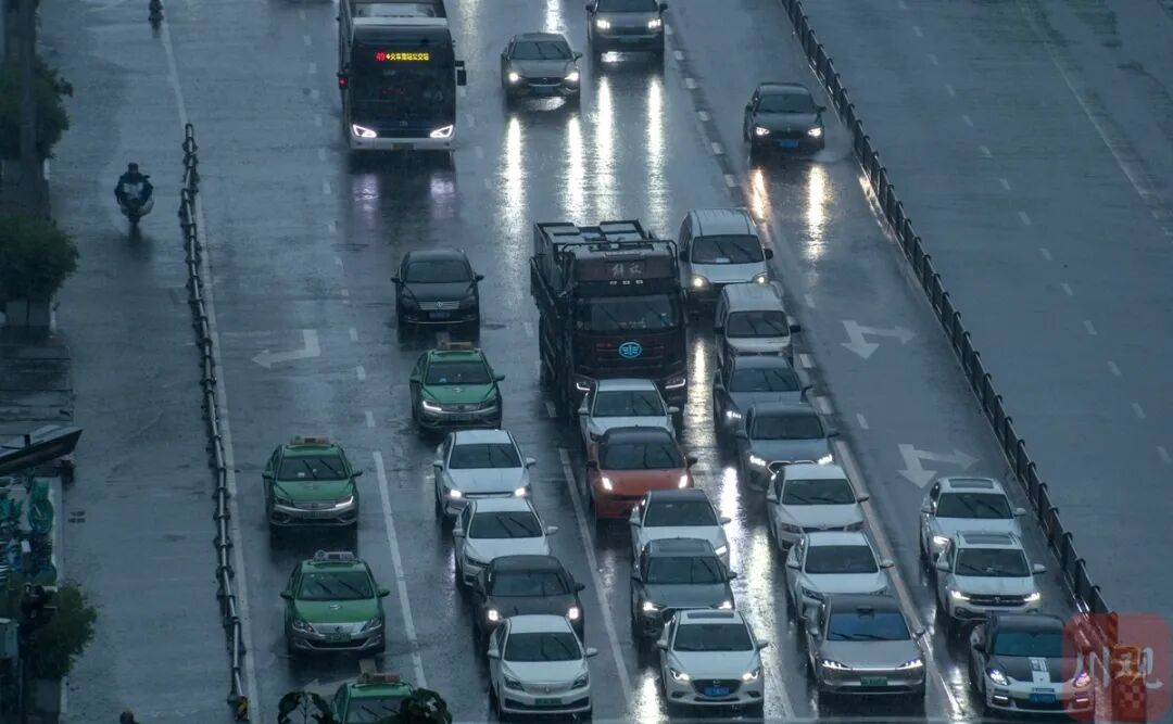 暴雨天气如何避险？成都应急重要提醒→插图1