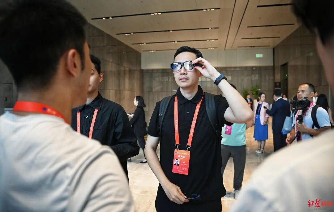 外宾用上成都造，连说三个“棒”！这场论坛上多个重量级项目签约插图7