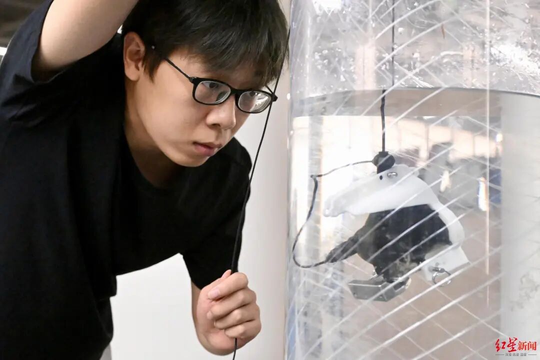 深潜350米，探尼斯湖“捉水怪”🤖成都造来也插图5