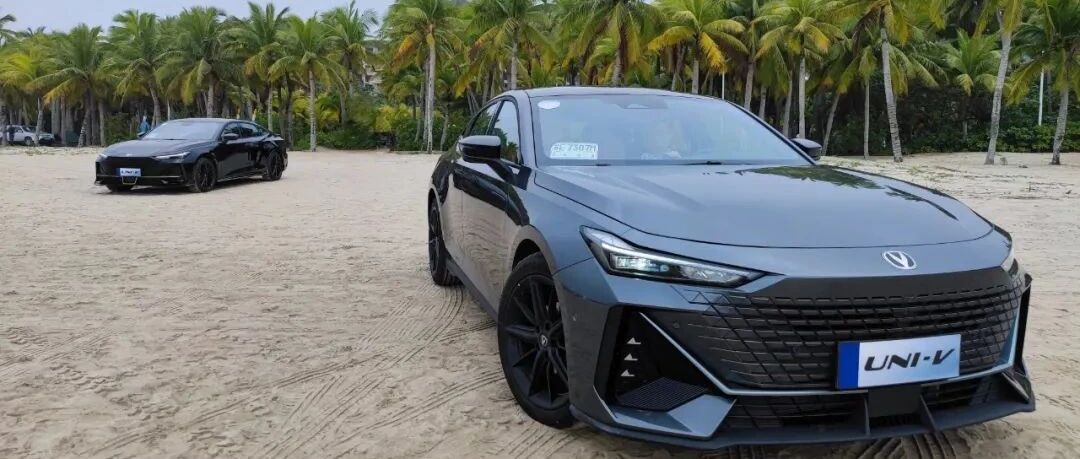 想挑毛病，却被表里如一的运动感打脸丨海南深度试驾UNI-V