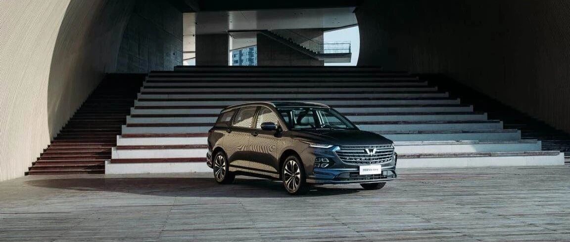 人民需要大四座家用车，五菱凯捷来了，售：8.58万元起！