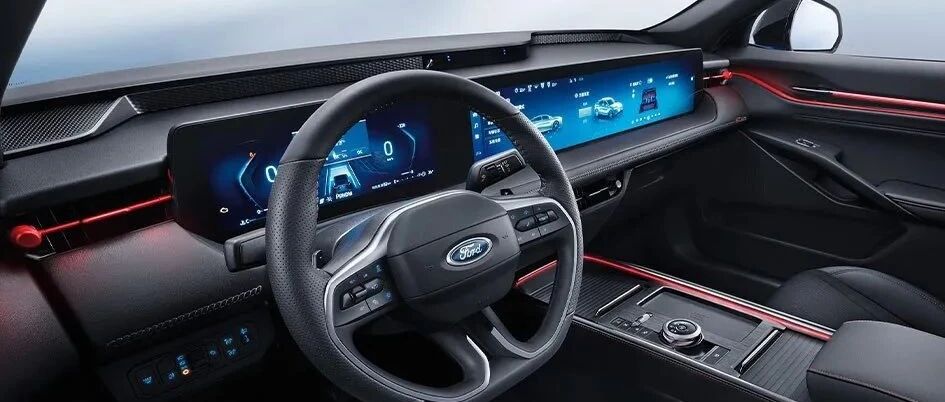 国庆返程不无聊，这几款副驾带屏幕车型给你减少堵车压力