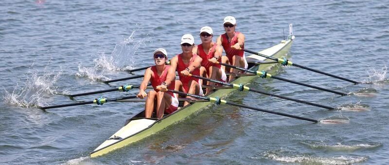 上海第3金！陈云霞张灵与队友获奥运女子四人双桨冠军