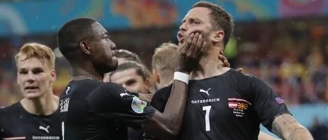 提气！海港外援阿瑙破门助奥地利队赢得队史欧锦赛首胜