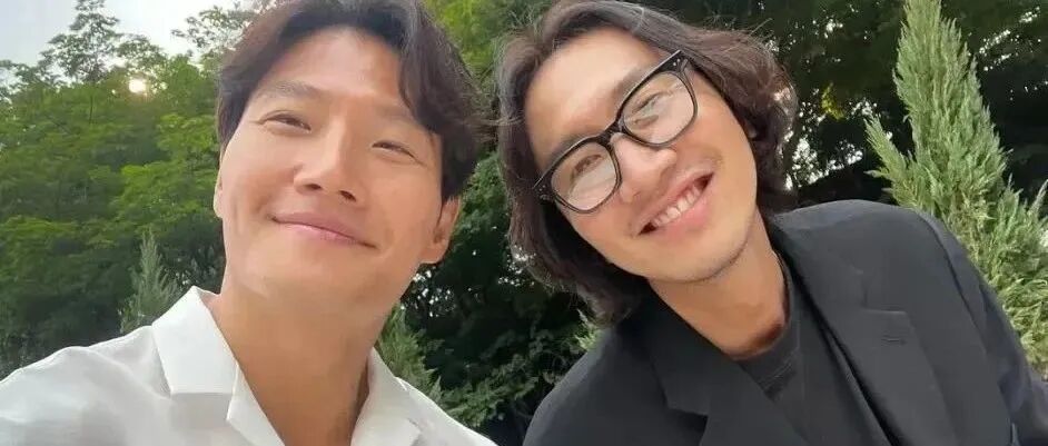 金钟国这是李光洙,不是柳承范、李东辉!