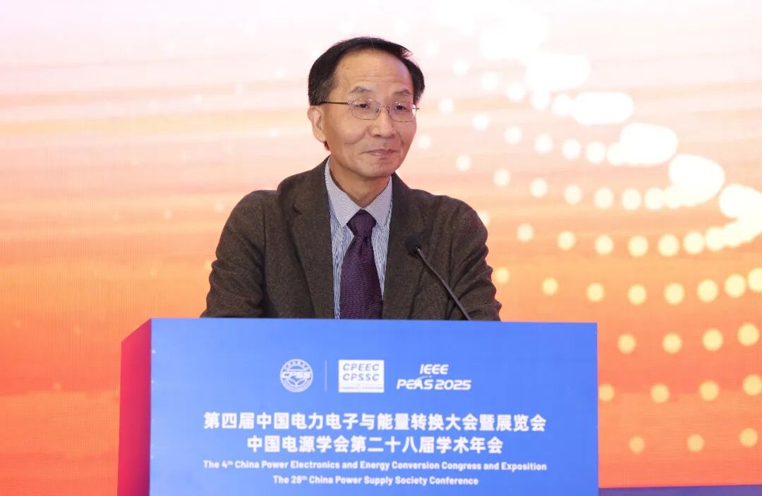 袁小明.JPG