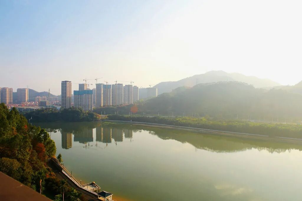 正第一视觉体验四会绿茵九龙湾全新江景阔宅