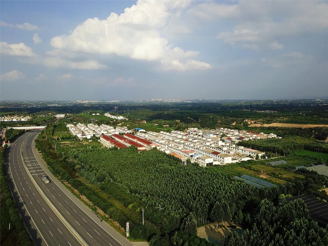 原郑县及荥阳,新郑,成皋,密县,巩县,登封7县属郑州专区,专员公署驻