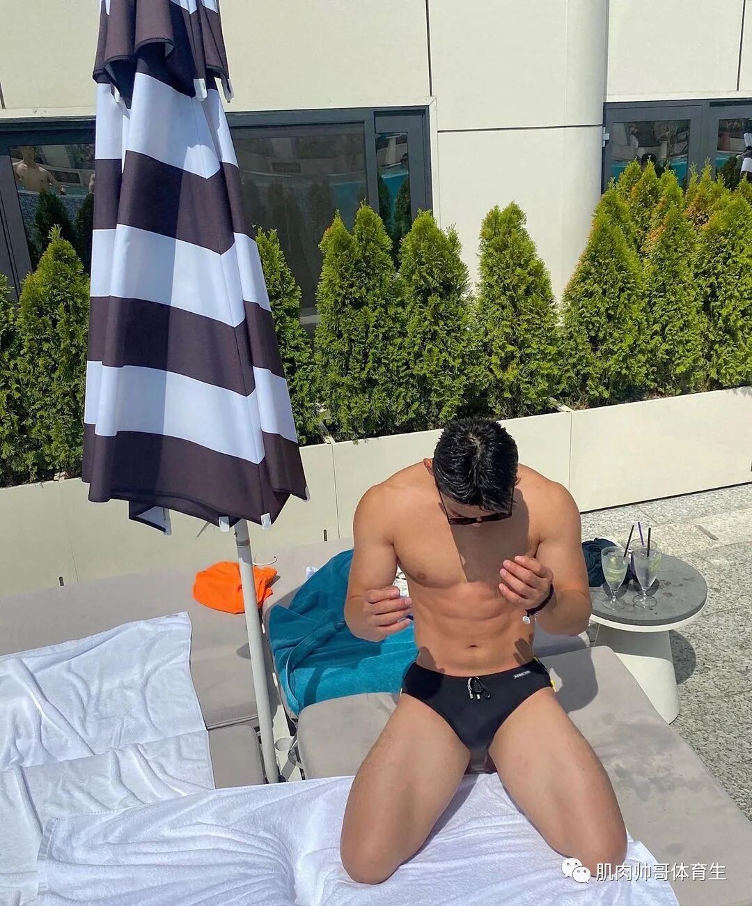 颜值平面男模，成熟帅的男生真的很有魅力