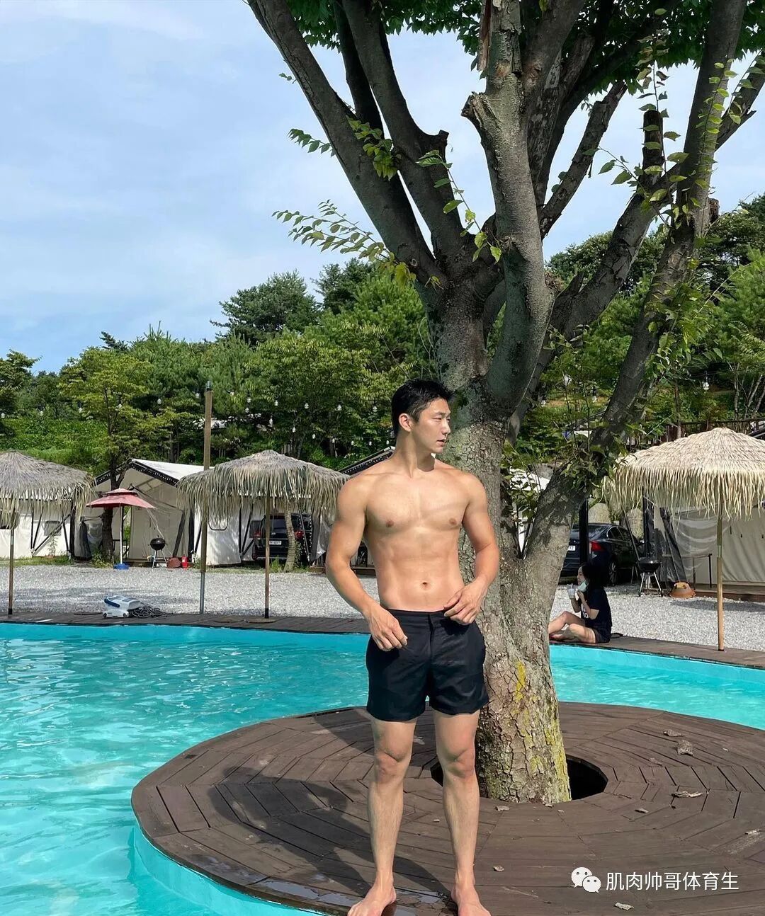 颜值平面男模，成熟帅的男生真的很有魅力