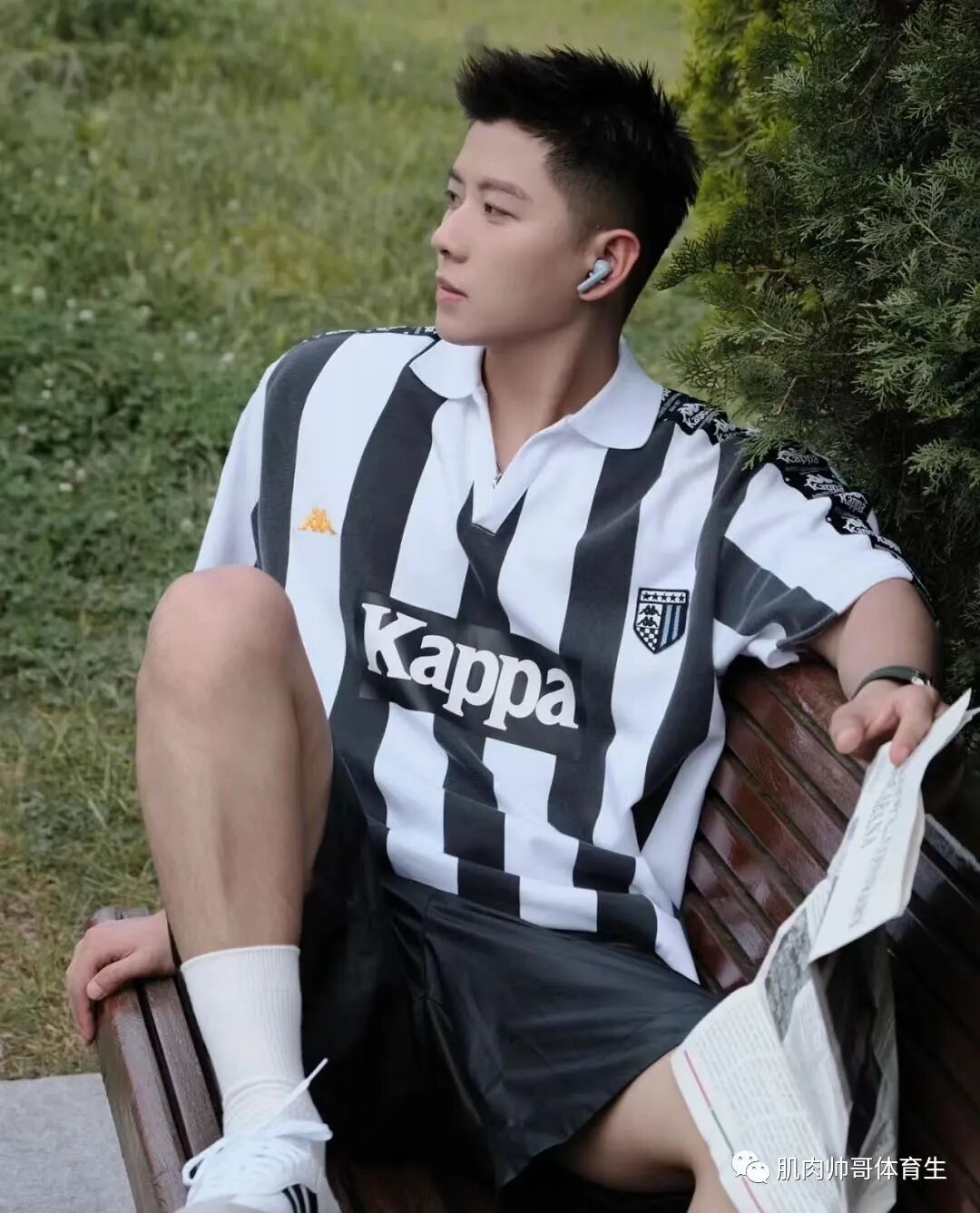 图片[20]-和小哥哥出去玩吗？美是真的美，晒是真的晒-小蓝短视频