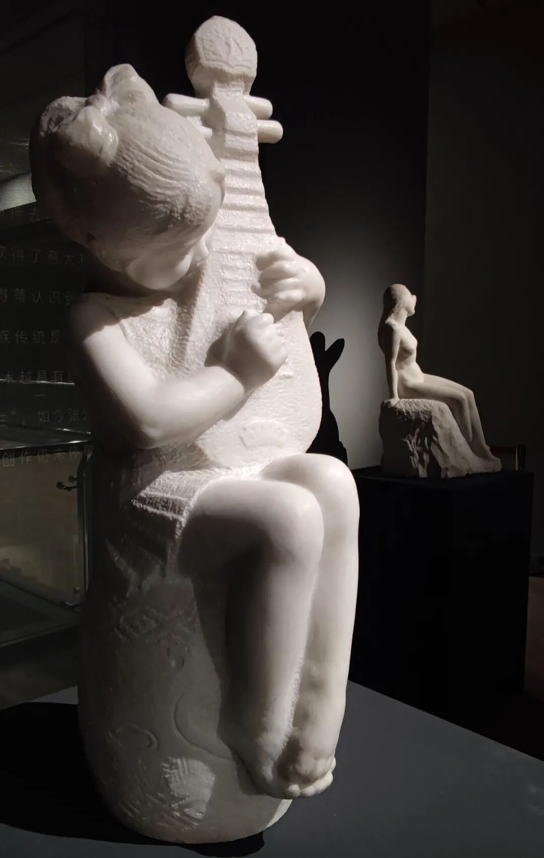 张得蒂雕塑艺术馆展厅