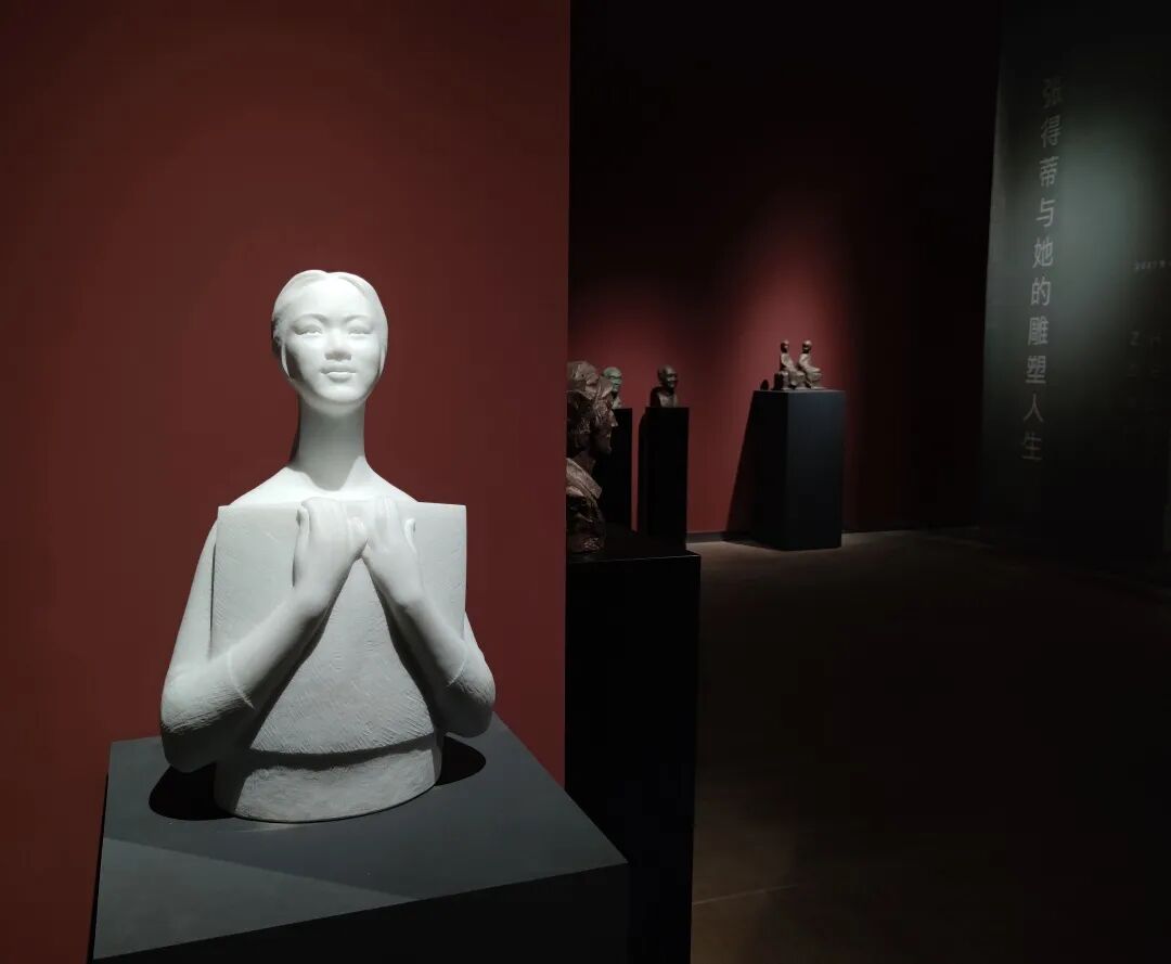 张得蒂雕塑艺术馆展厅