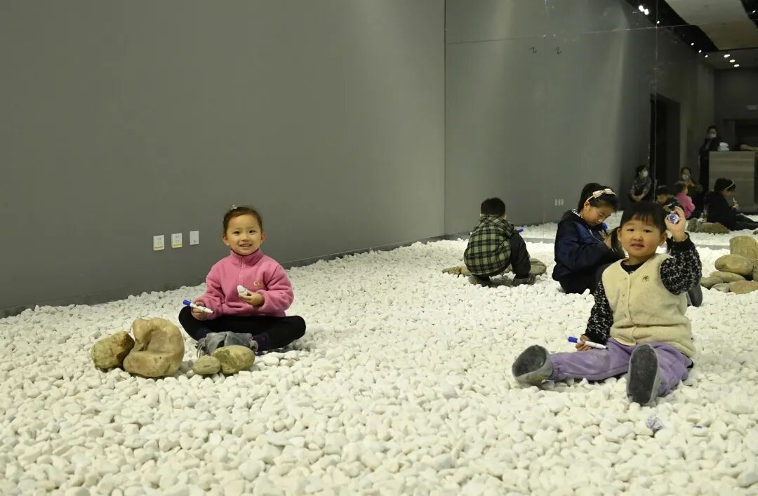 美育活动体验区