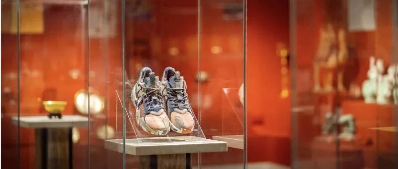 乔丹体育和陕博联名的这双鞋，穿出唐朝味儿？