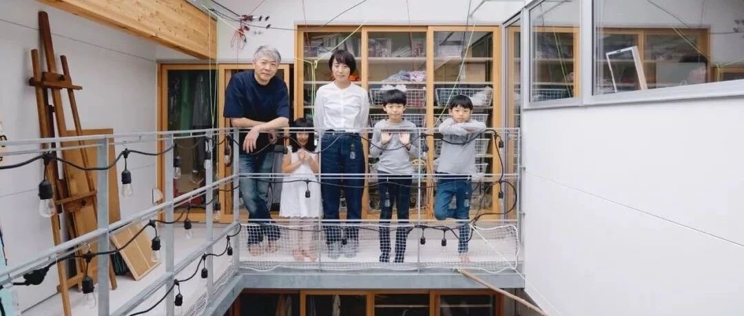 市中心57㎡最强违建房：没屋顶，一家五口每天露营、烧烤、泡温泉！