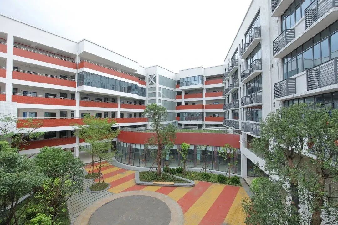 教师招聘佛山市成美初级中学面向全国招聘优秀教师第二批